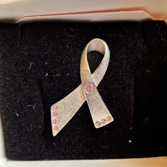 Avon Jewelry - Avon‎ Pink Ribbon Pin Silvertone Breast Cancer Awareness Rhinestone 2000 New Box